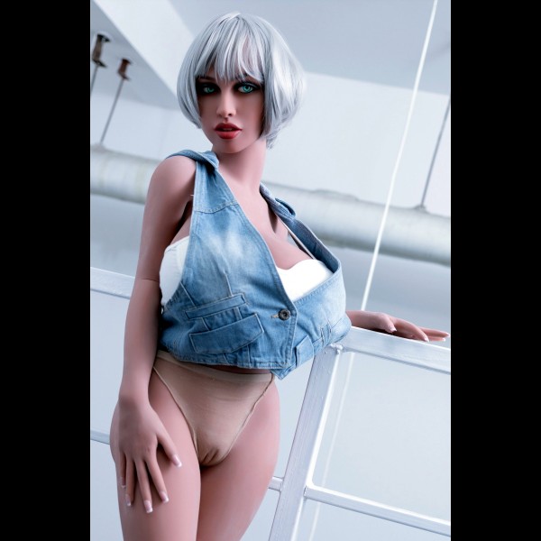 148cm Terri L-Cup